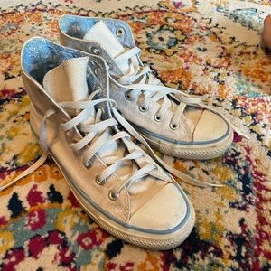 Hi-top Blue & White Converse